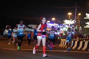 BIB: 77462
                            <button type="button" onclick="openModal(21130407)" class="btn btn-primary btn-sm float-right btn-popup" data-toggle="modal" data-target=".modal-high-quality">
                        <i class="fas fa-shopping-cart"></i> Add to Cart
                    </button>
                                            <button type="button" onclick="isThisMe(21130407, true)" class="btn btn-success btn-sm float-right btn-popup btn-isme hidden" data-toggle="tooltip" data-placement="bottom" title="นี่คือรูปของคุณใช่ไหม คลิกที่นี่เพื่อเอาเข้าอัลบั้ม">
                        <i class="fas fa-plus"></i> Add to album
                    </button>
                    <button type="button" onclick="isThisMe(21130407, false)" class="btn btn-warning btn-sm float-right btn-popup btn-isnotme hidden">
                        <i class="fas fa-ban"></i> Remove from album
                    </button>